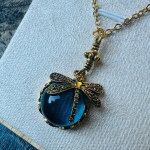 Dragonfly pendant necklace (blue, vintage style)